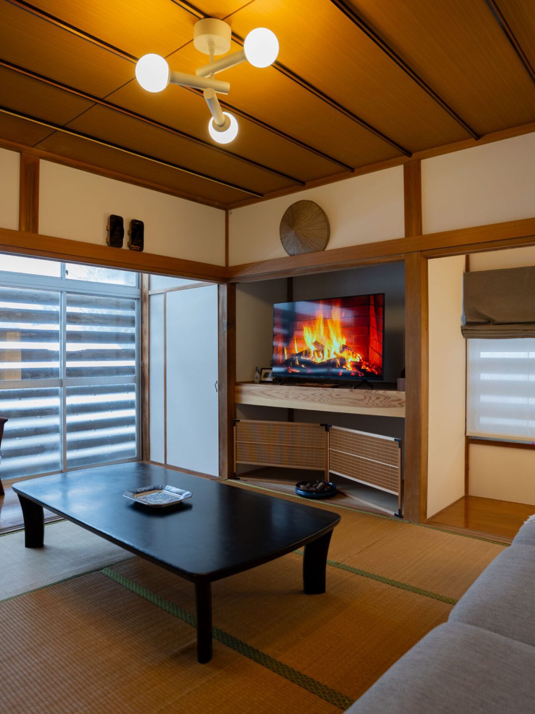 taketombo living room