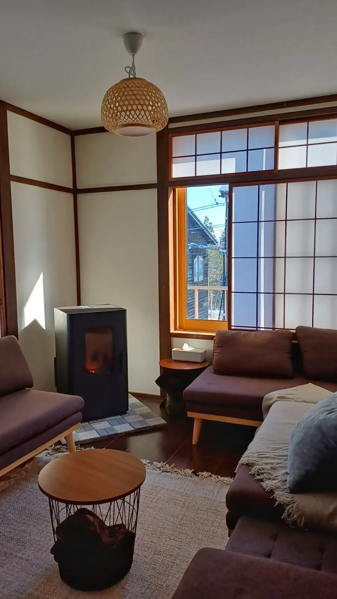 Kendama Living Room